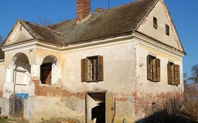 Kódisállásos ház Templomszeren